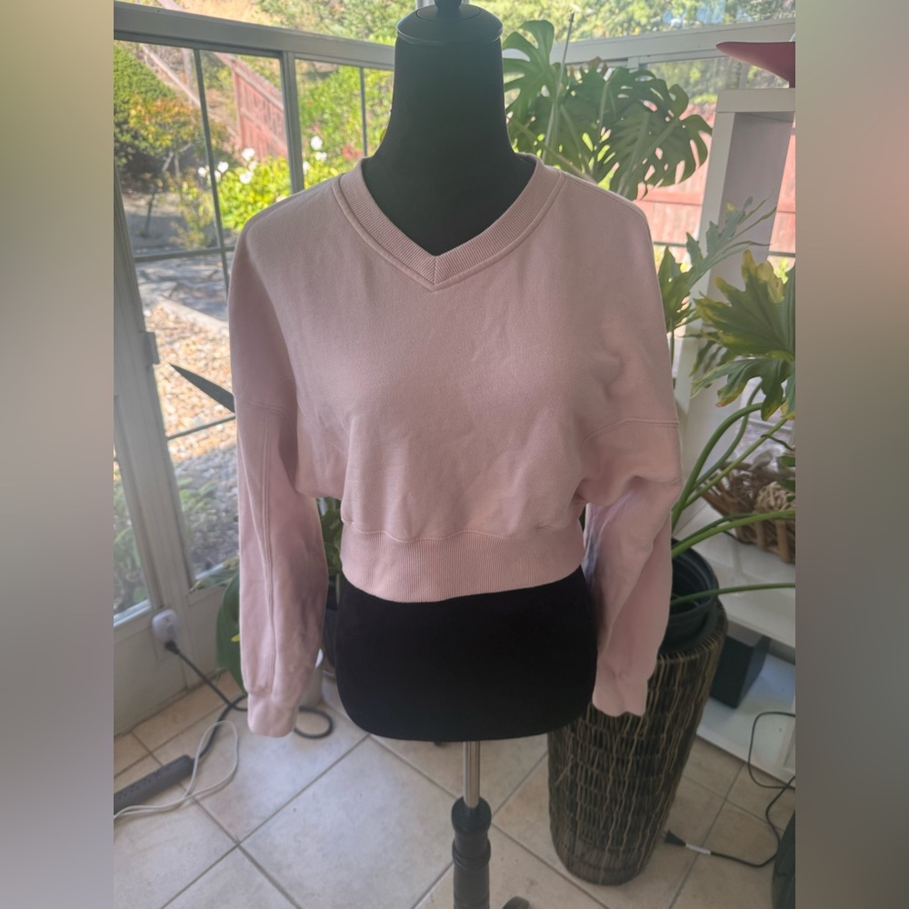 Garage crop vneck sweater